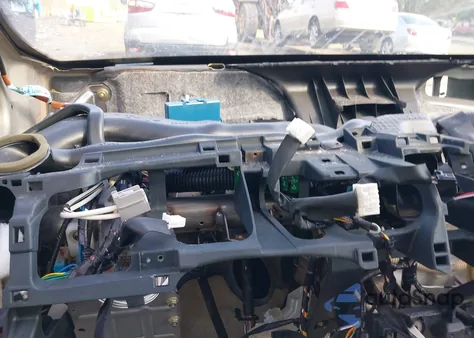 2004 Toyota Prius from USA, damaged, VIN JTDKB22U040116044